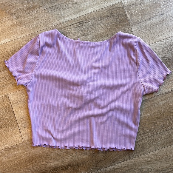 2 great young teens crop tops. Both from Shein and size L. - Picture 3 of 8